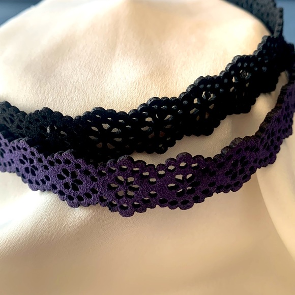 Black and Blue Suede Choker neckpieces - Picture 5 of 7